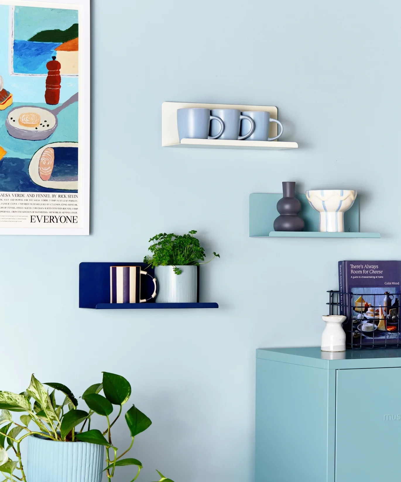The Ledge in Navy - Small - Image 8